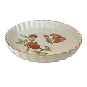 ROYAL WORCESTER Eveshan Round Porcelain Baking Dish Quiche Pan 10.5” England